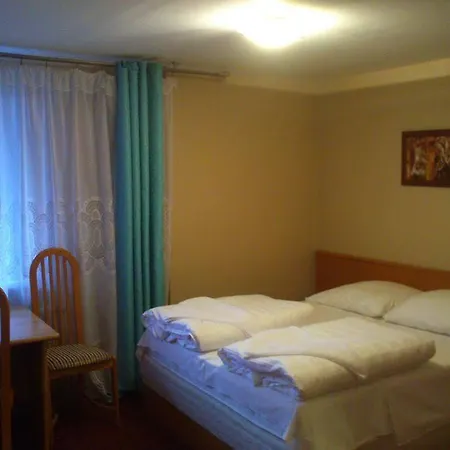 Ξενοδοχείο Wiktoria 2*